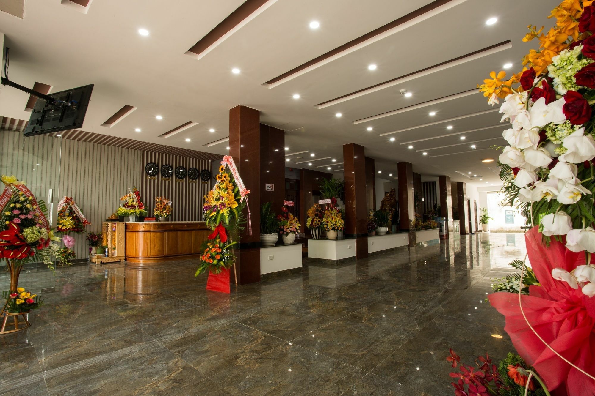 Bien Thanh Hotel Da Nang Exterior foto